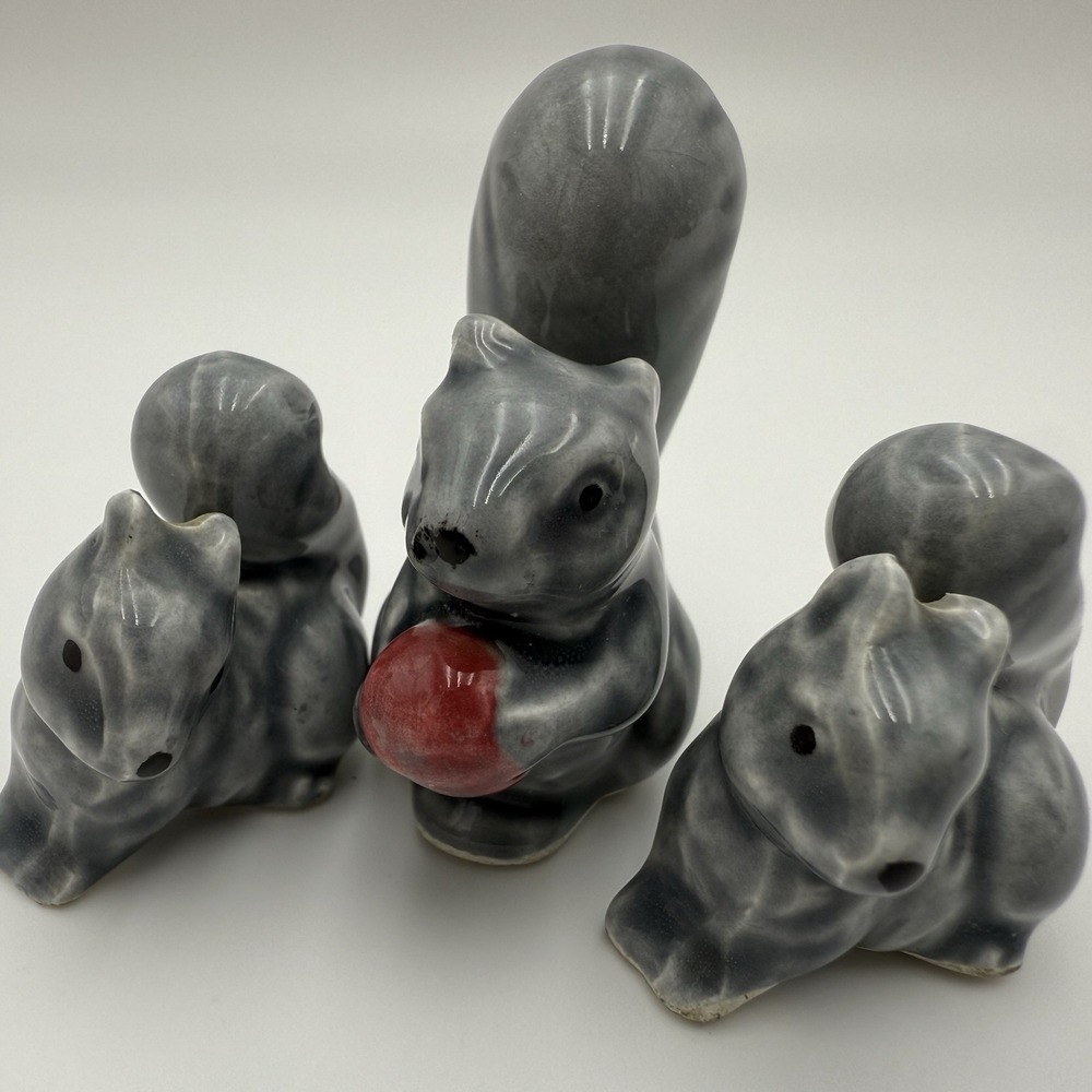 Hand Painted Miniature‎ Gray Squirrel Mom & Baby Bone China Figurines VTG MCM